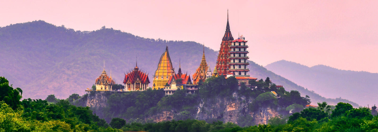 Come Spostarsi in Thailandia: Aereo, Treno, Bus e Noleggio