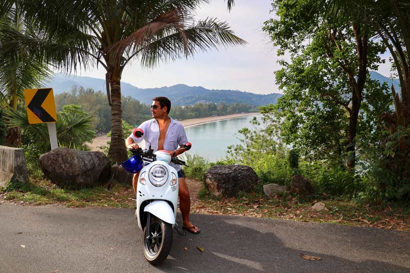 noleggio moto a Phuket