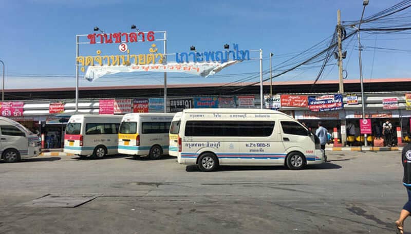 Viaggiare da Bangkok ad Ayutthaya in minivan