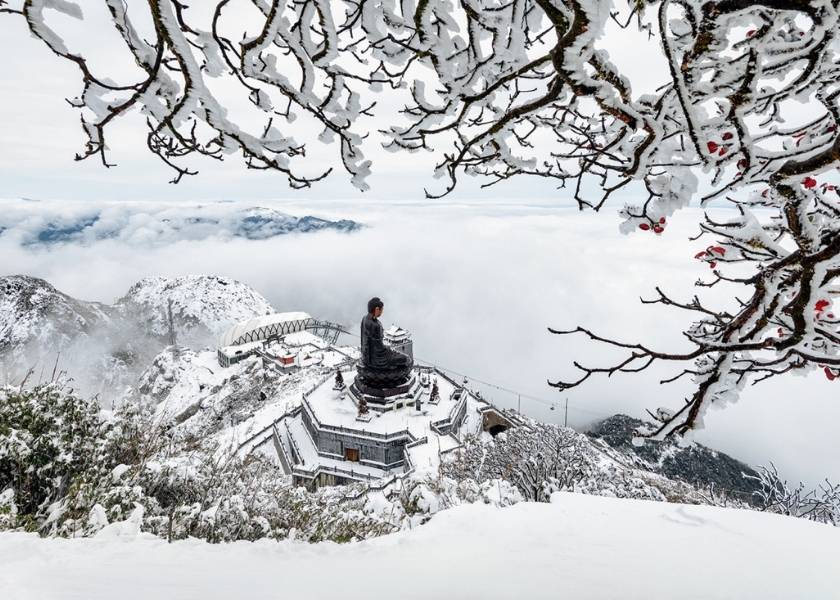 Neve sul monte Fansipan a Sapa in inverno