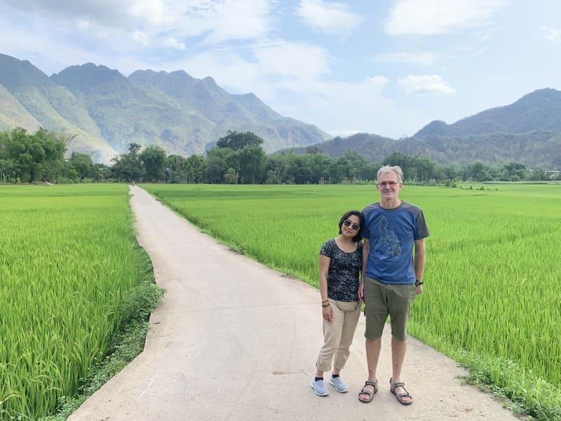 viaggiatori vietnam prati verdi