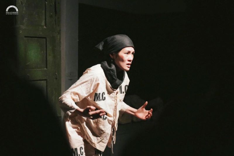 Donne pronte a prendere le armi per la patria