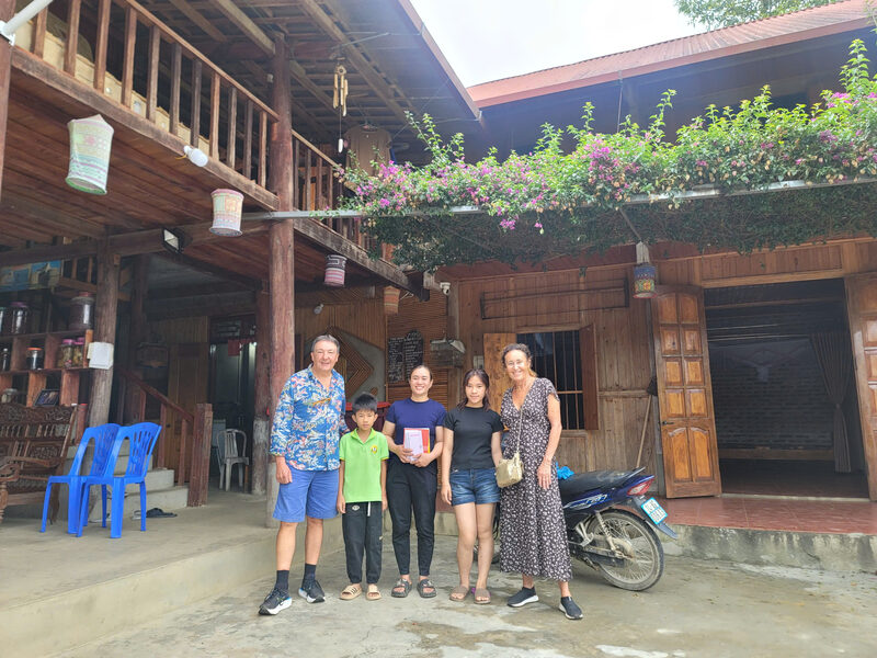 Homestay Kampá Tour
