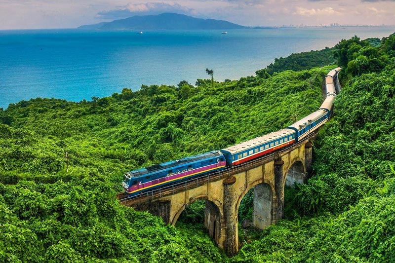 The world's most beautiful train ride between Hue and Da Nang