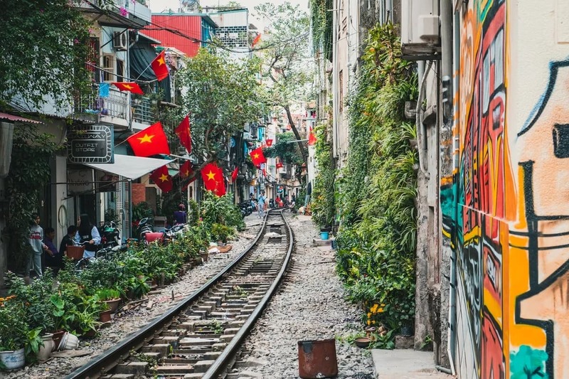 strada del treno hanoi orario 