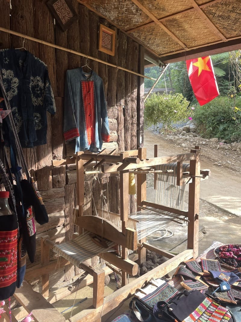 un negozio a lao chai