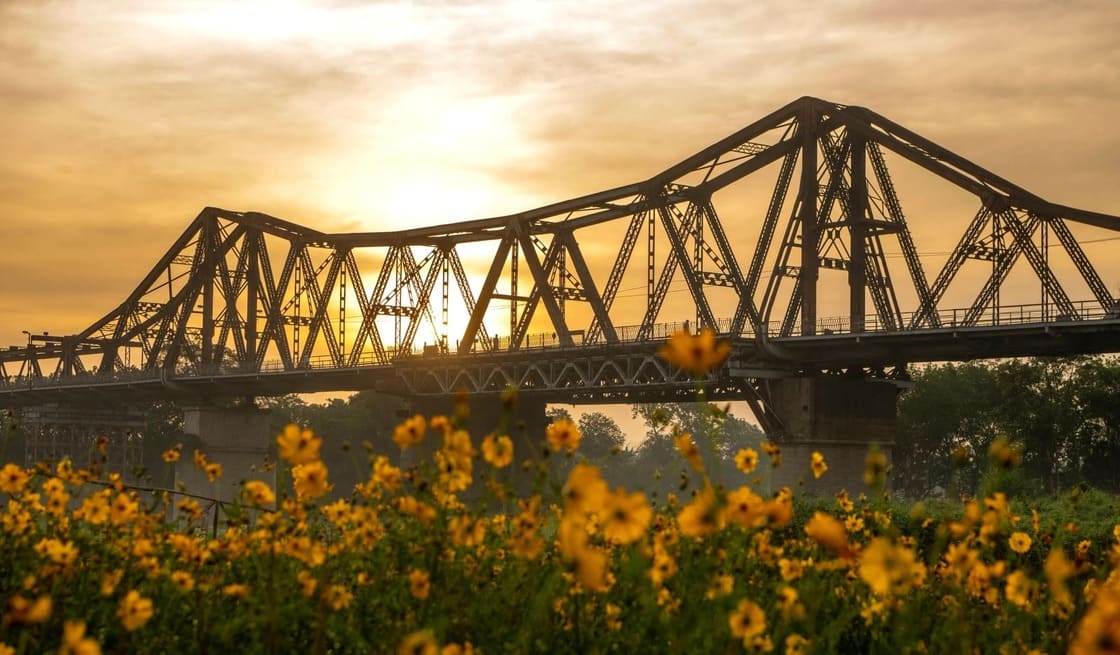 Long Bien Bridge Hanoi