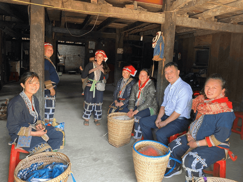 Soggiornare con una famiglia locale nella loro casa semplice è stata la parte migliore del mio viaggio.