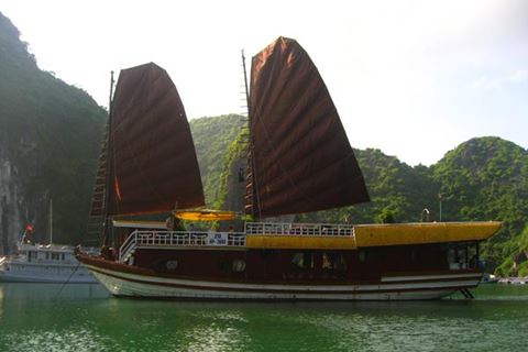 Four Seasons Junk privato con 3 cabine