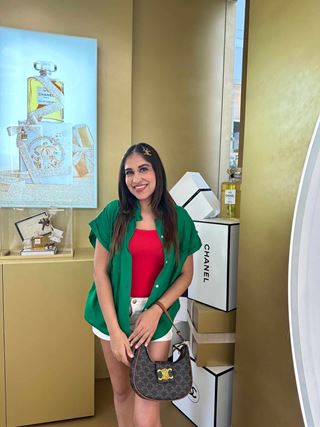 Preetika Narula (Esperta Locale)