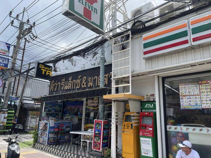bancomat in Thailandia