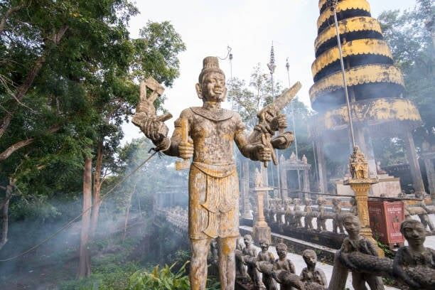 Phnom Penh – Siem Reap