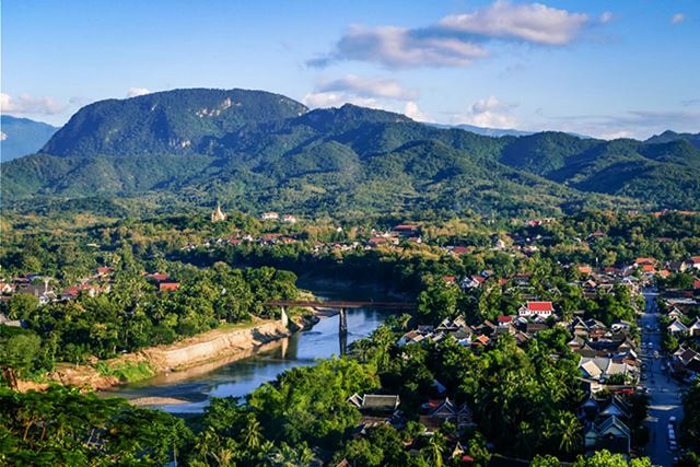 Luang Prabang – grotte di Pak Ou e visita della città