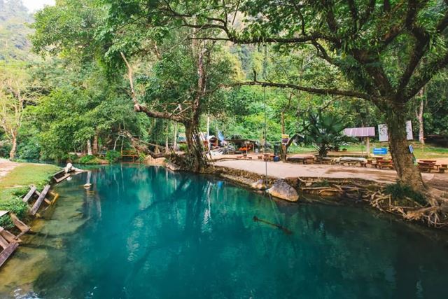Vang Vieng – Kayak sul Nam Song & Grotta Tham Pou Kham