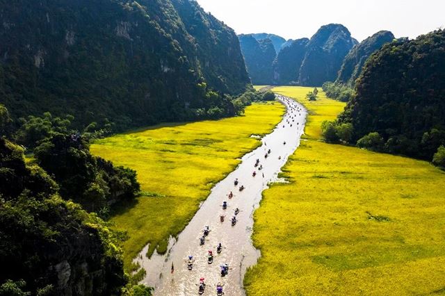 Hanoi – Ninh Binh (la “baia di Halong terrestre”)