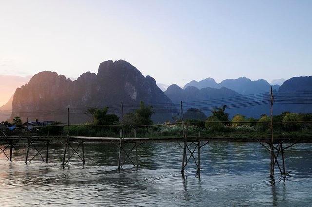 Luang Prabang – Vang Vieng (230 km, ~5 ore di viaggio)