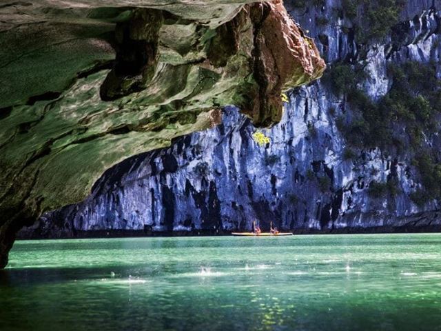 Ninh Binh – Baia di Halong (≈ 4 ore)