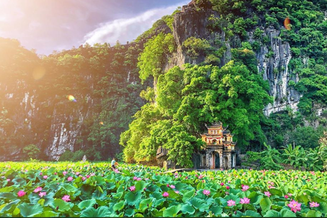 Hanoi - Ninh Binh visita: Hoa Lu, Tam Coc, Bich Dong (2 ore in auto)